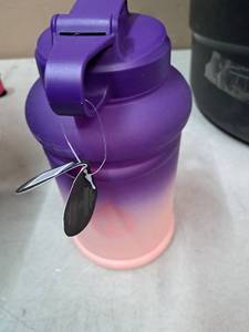 lot 10197 image: Hydro Water Bottle