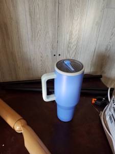 lot 8025 image: Stainless steel vacuum tumbler handwash only