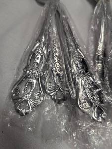 lot 8117 image: 24 PC. silverware