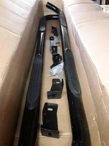 lot 55906 image: Barricade 3-Inch Side Step Bars Black (09-18 Ram 1500)