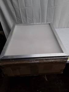 lot 55928 image: Screen Print Screens - 61.5 x x 51.5 x 18CM - Box of 4, plus 2 loose