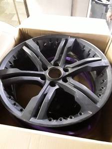 lot 55942 image: Cruiser Alloy Rims for F-150 (2011-2024) 9 x 20 6 hole powder coated, set of 4
