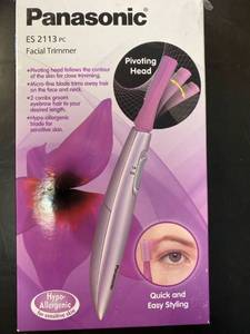 lot 2303 image: Panasonic Facial Groomer pivoting head. Takes AAA battery not included.