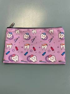 lot 2344 image: Light purple tooth zipper bag