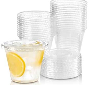 lot 44218 image: Fit Meal Prep 50 Pack 9 oz Clear Plastic Cups with Flat Lids, Disposable Iced Coffee Cups, BPA Free Premium Crystal Smoothie Cup for Party, Lemonade Stand, Cold Drinks, Juice, Milkshake