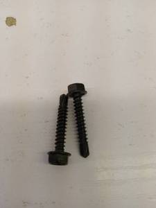 lot 44242 image: HEX SCREWS