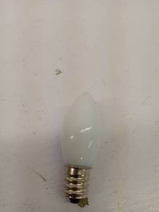 lot 44243 image: 24 Pack C9 White Christmas Light Bulbs, C9 Ceramic LED Replacement Bulbs for Outdoor Vintage Christmas String Light, E17C9 Intermediate Base- White