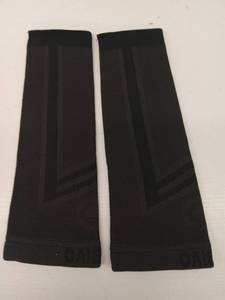 lot 44280 image: CAMBIVO ELBOW SUPPORT FOR PAIN RELIEF