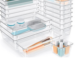 lot 44293 image: 22 Clear Plastic Drawer Organizer Set, 4 Sizes Desk Drawer Divider Organizers and Storage Bins for Makeup, Jewelry, Gadgets for Kitchen, Bedroom, Bathroom, Office