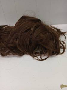 lot 44315 image: WOMENS WIG BROWN