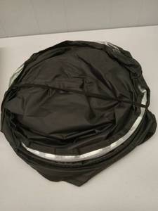 lot 44343 image: WINDSHIELD SUNSHADE