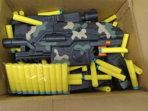lot 44382 image: FOAM DART BLASTER