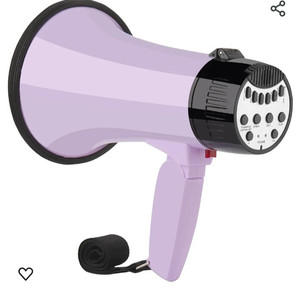 lot 44475 image: Megaphone Bullhorn Bull Horn Loud Speaker