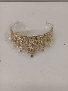 lot 44556 image: GOLD CROWN TIARA