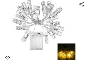 lot 44613 image: Photo Clips String Lights for Hanging Photos