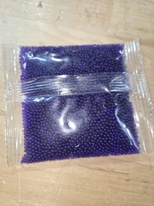 lot 6270101 image: 1000 Count of Purple Gel Ball Packaged