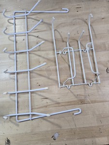 lot 6270127 image: Hanging Racks for Coats or Bags