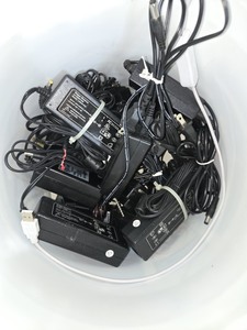 lot 6270374 image: Miscellaneous Lot of Adapters and Cables