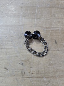 lot 6270383 image: Shoe Chain for Crocs Black Jewel