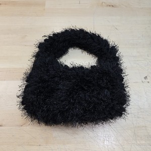 lot 6270447 image: 1 Pc Womens Solid Color Messy Fuzz Fashion Purse