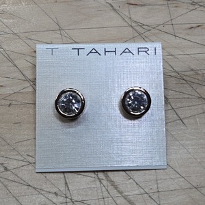 lot 6270455 image: T Tahari Womens 1 Pair Gold Metal Rhinestone Chunky Stud Earrings Set