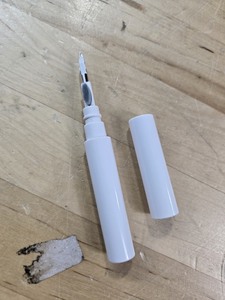 lot 6270516 image: Cleaner Kit for Airpods,Earbuds Cleaning kit for Airpods Pro 1 2 3, Multi-Function Cleaning Tool with Brush for Wireless Earphones Bluetooth Headphones Camera and iPhone(White)