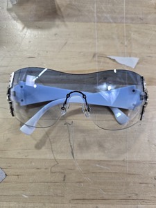 lot 6270535 image: Classy Luxury Shield Oversized Wrap Rimless Sunglasses with Rhinestone (White)