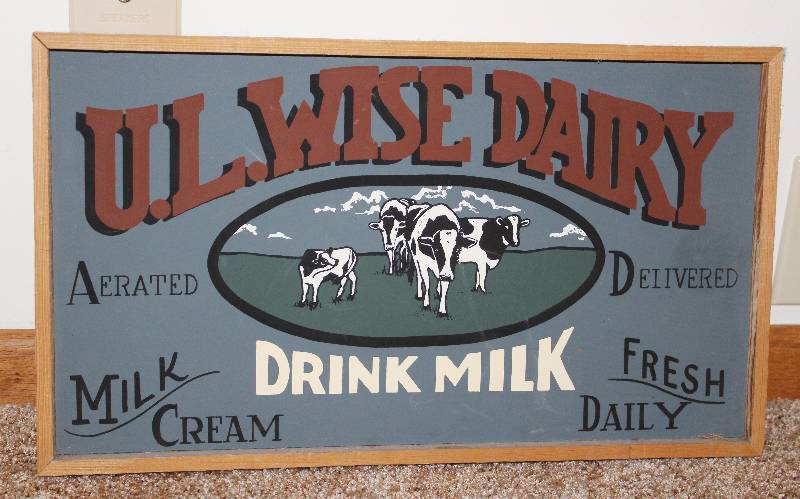 lot 7326 image: Ulwise Dairy, Drink Milk Hanging Decor- Very Cool and Rustic