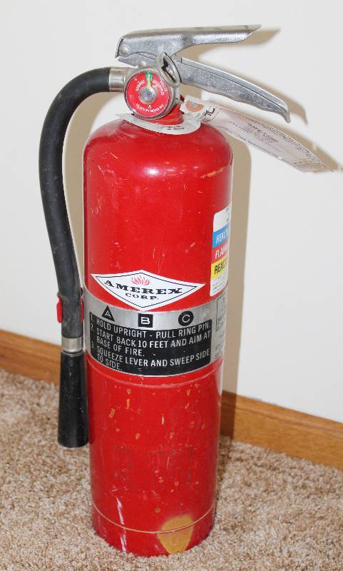 lot 7350 image: Amerex Corp ABC Fire Extinguisher