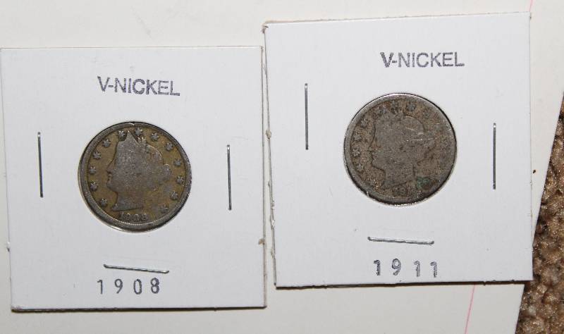 lot 7366 image: 2 V-Nickels- 1908 and 1911- Very Neat