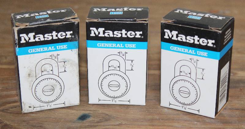 lot 7425 image: Lot of 3 Master General Use Combination Padlocks