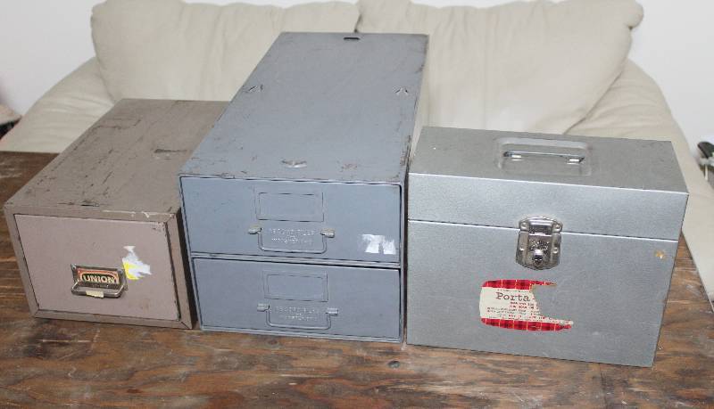 lot 7440 image: Lot of 3 Metal Filing CabinetsSystems- Perfect for Crafts or Organizing Clutter