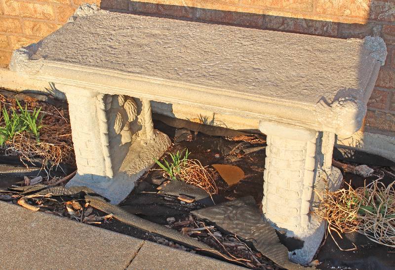 lot 7497 image: Concrete Garden Bench- So Pretty