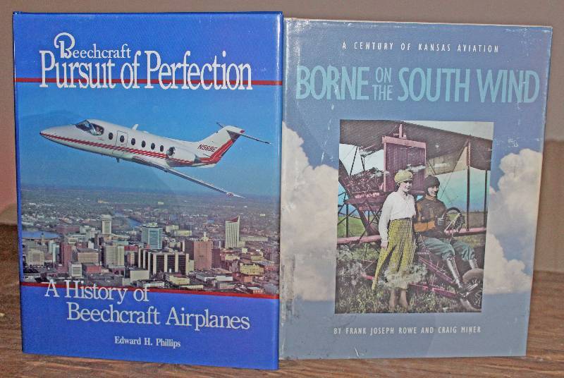 lot 7529 image: Lot of 2 Books- Both Airplane Themed- Neat