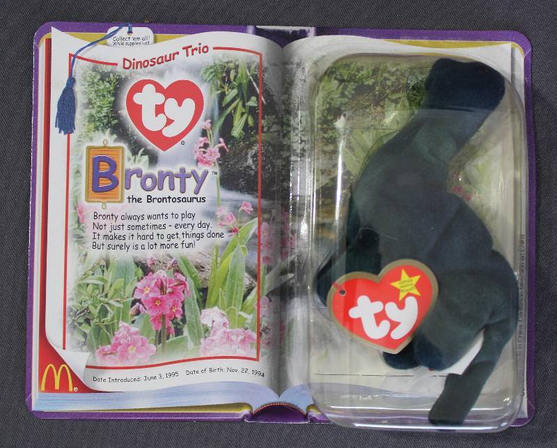 lot 9850 image: 2000 McDonalds Happy Meal Toys � Dinosaur Trio Bronty Teenie Beanie. Original Pkg