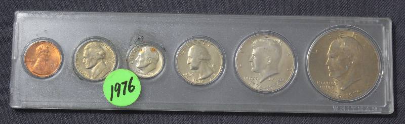 lot 9876 image: 1976 U.S. Coin Set - 1 Dollar, Half Dollar, Quarter, Dime, Nickel, and Penny with Case.