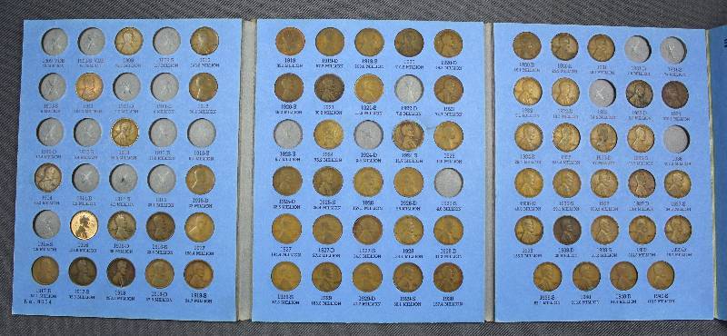 lot 4063 image: Whitman Coin Folder - Lincoln Head Cent 1909-1940 #1, with 67 Coins inside