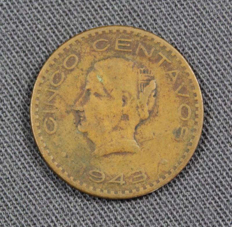lot 4104 image: 1943 Mexico Cinco (Five) Centovos Bronze Coin, Estados Unidos Mexicanos