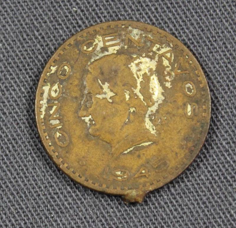 lot 4105 image: 1945 Mexico Cinco (Five) Centovos Bronze Coin, Estados Unidos Mexicanos