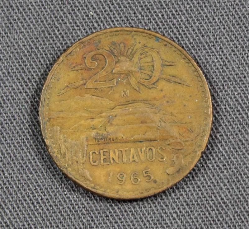 lot 4107 image: 1965 Mexico 20 Centovos Bronze Coin, Estados Unidos Mexicanos