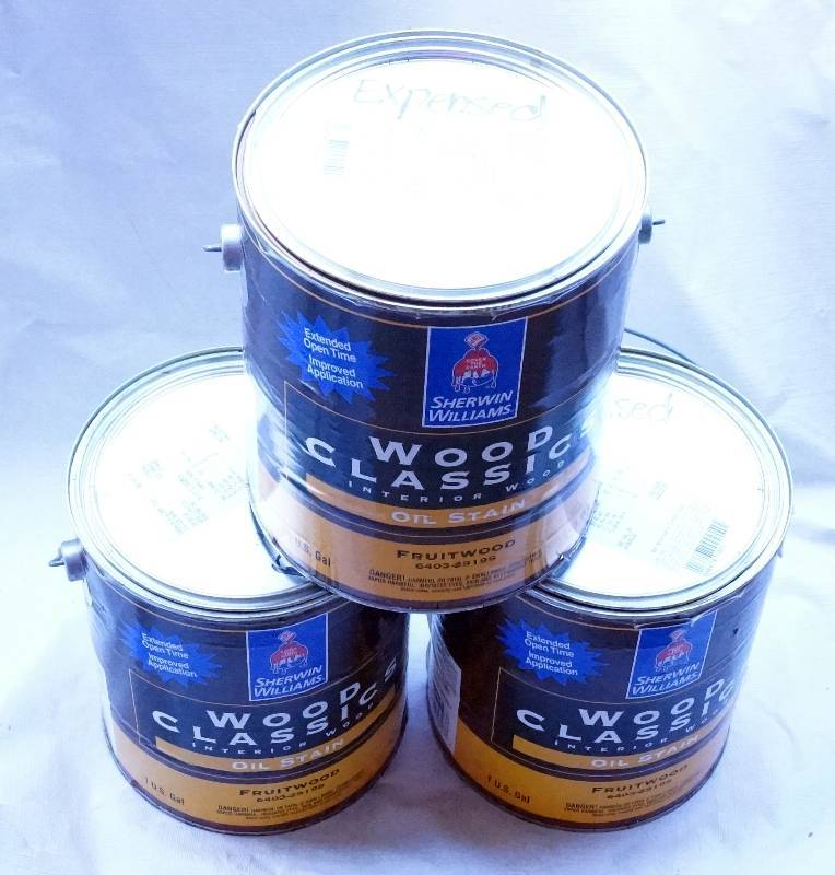 lot 4352 image: 3 One Gallon Cans of Sherwin Williams Wood Classics OIL STAIN