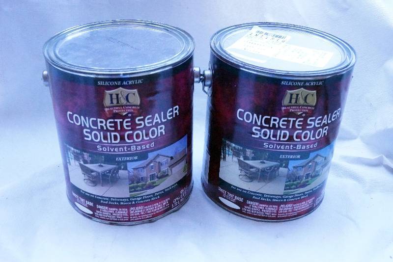 lot 4357 image: 2 One Gallon Cans of Sherwin Williams CONCRETE SEALER Exterior