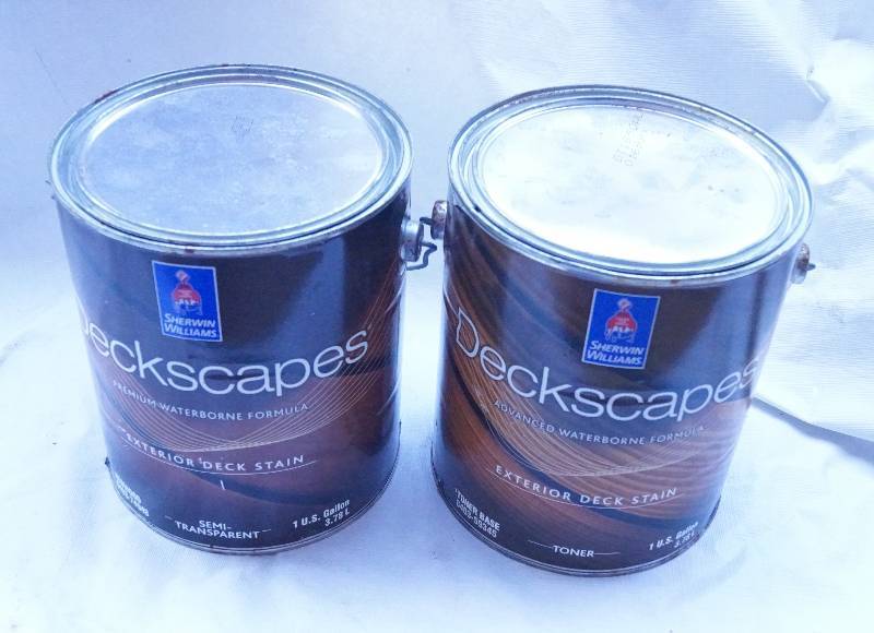 lot 4361 image: 3  - One Gallon Cans of Sherwin Williams Sher-Wood Wiping STAINS