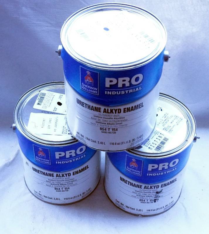 lot 4373 image: 3 One Gallon Cans of Sherwin Williams PRO Industrial Urethane Alkyd Enamel
