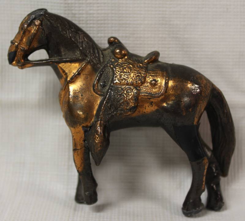 lot 9541 image: 2-14 Carnival Prize Copper-Colored Cast Metal Horse Figure. Vintage