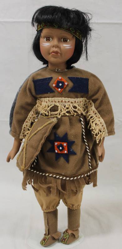 lot 6015 image: Beautiful Native American Porcelain Doll