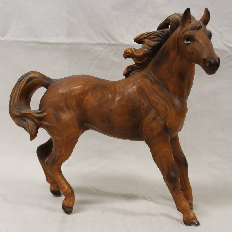 lot 6057 image: Horse Figurine - NICE