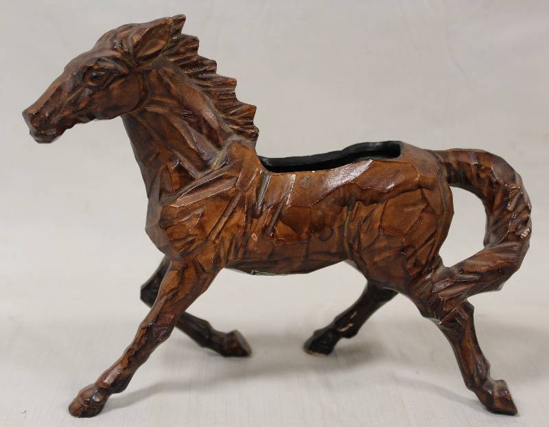 lot 6058 image: Vintage INARCO - Japan Ceramic Horse # E-1747