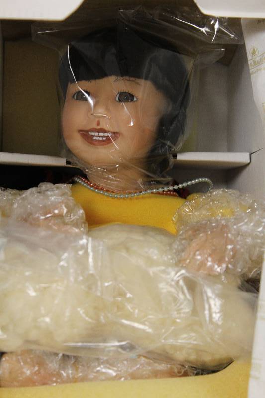 lot 6062 image: Little Flower Pretty Doll - The Ashton-Drake Galleries w COA # 9565FB