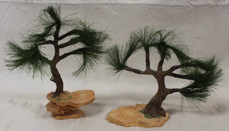 lot 6074 image: Lot of two - ENESCO Trees Designed by KAREN HAHN - NICE